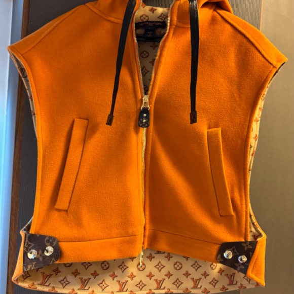 Rare Louis Vuitton Wool Monogram sleeveless hoodie jacket in Pumpkin L $3600 - Picture 2 of 10